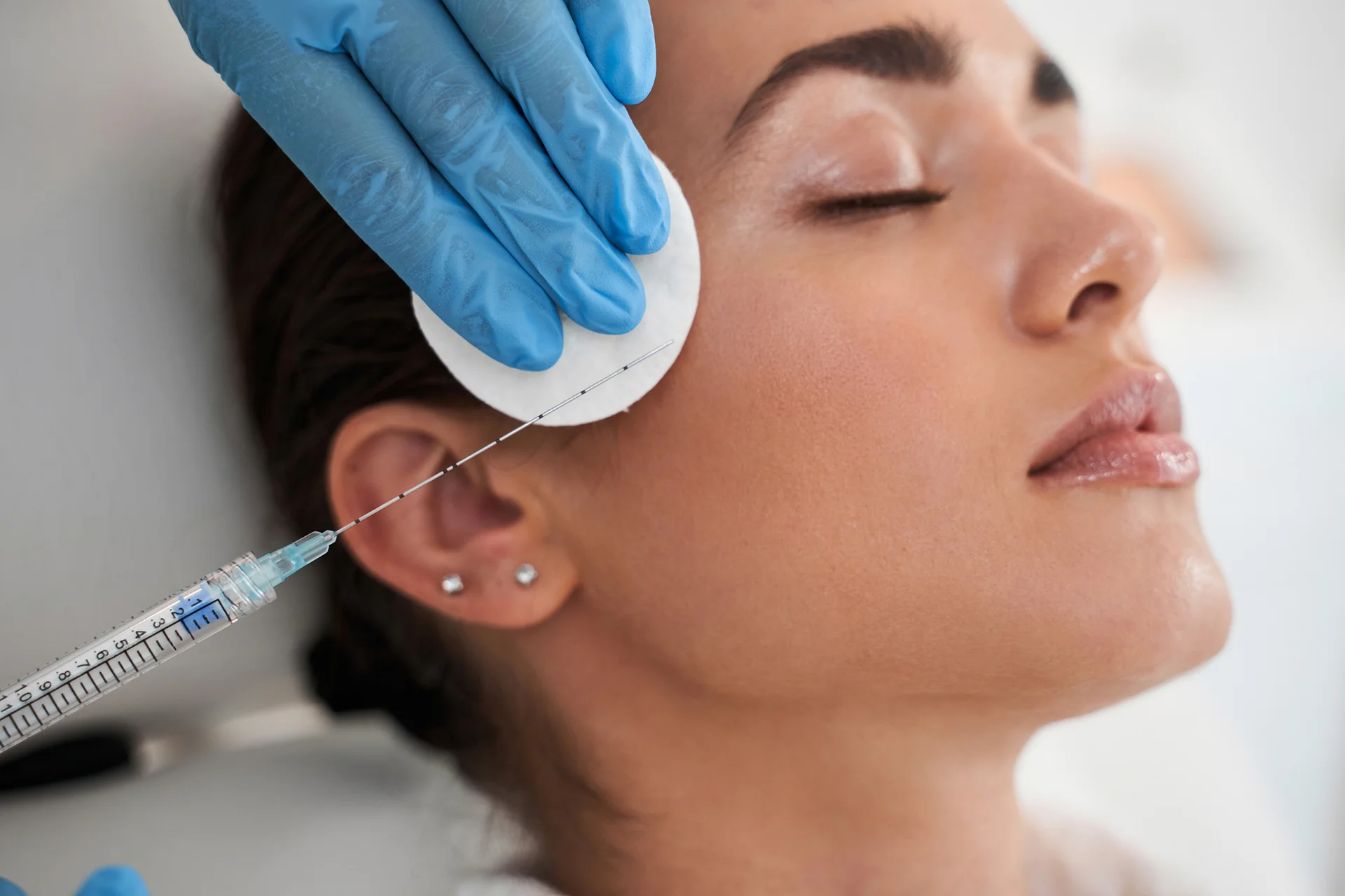 a medical provider performed dermal filler treatment on the client||how does dermal filler treatment lift the cheeks